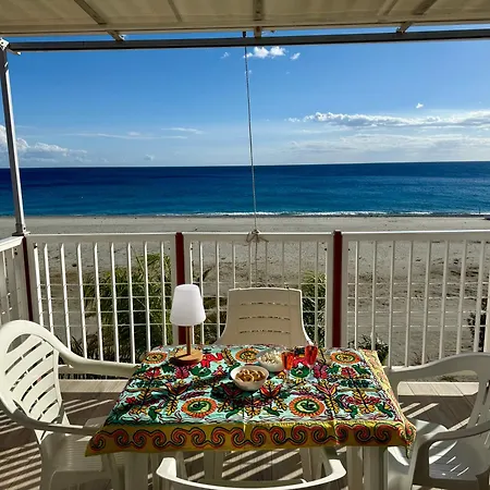 San Lorenzo Beachfront Appartamento Con Veranda Vista Mare 4 Posti *