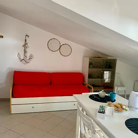 San Lorenzo Beachfront Appartamento Con Veranda Vista Mare 4 Posti *