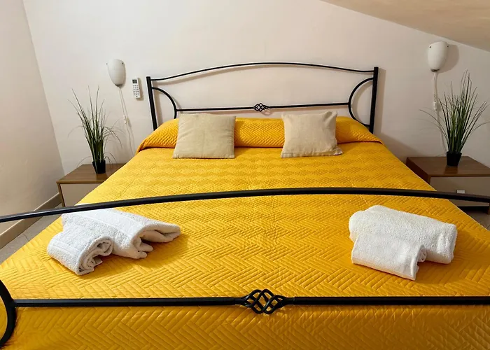 Sanlorenzobeach, Frontemare, Veranda Sleeps 4 Apartment Marina di San Lorenzo